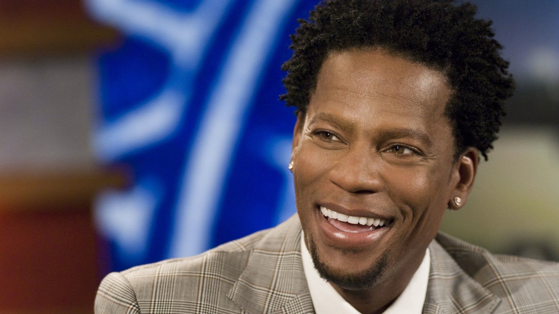 Cubierta de D.L. Hughley: Unapologetic