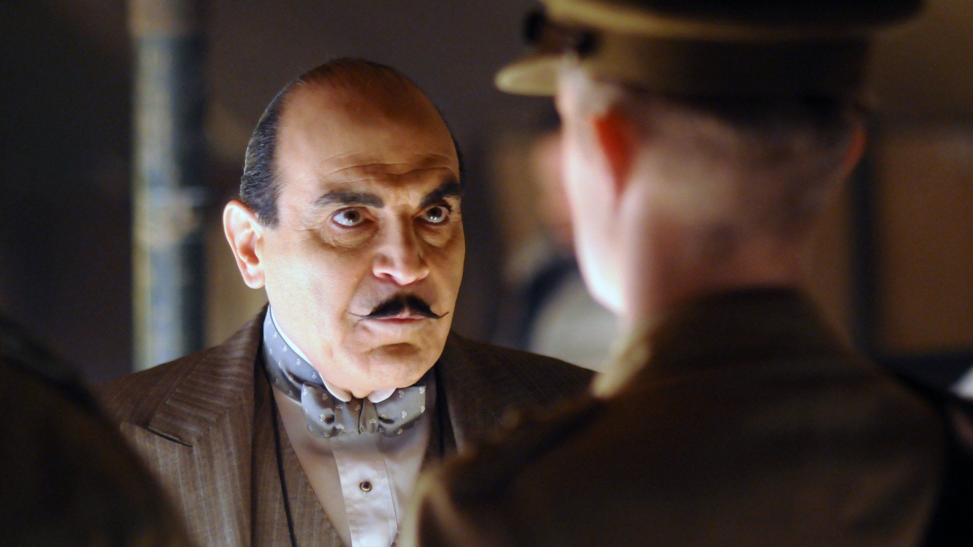 Cubierta de Agatha Christie: Poirot - Asesinato en el Orient Express