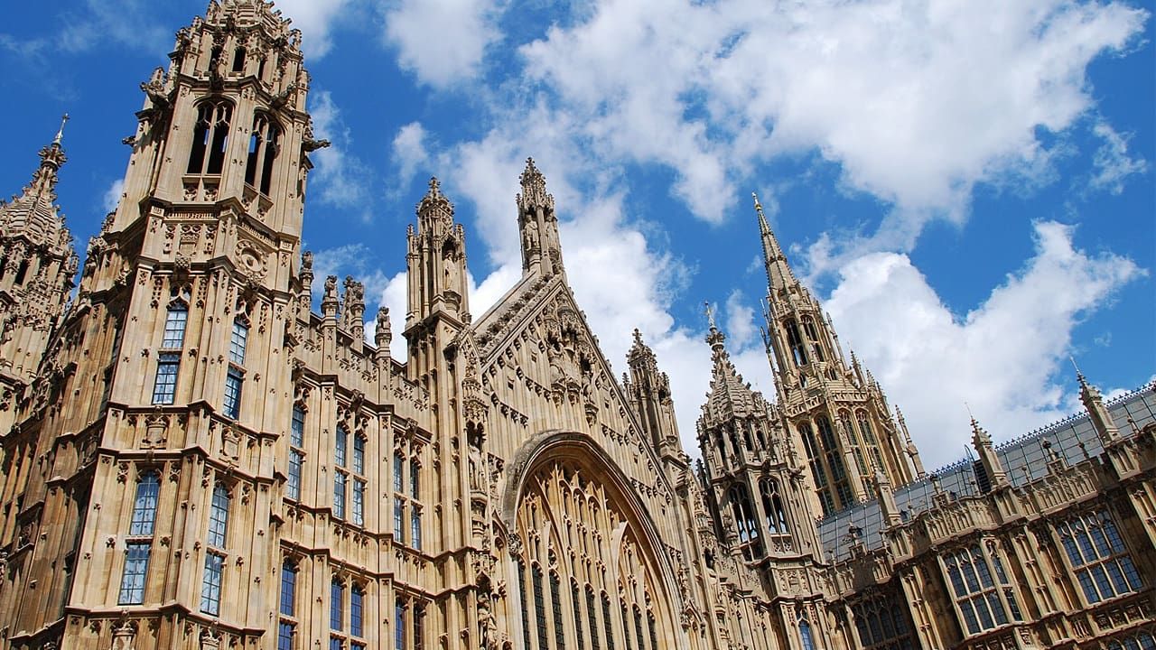 Cubierta de Hecho en Inglaterra