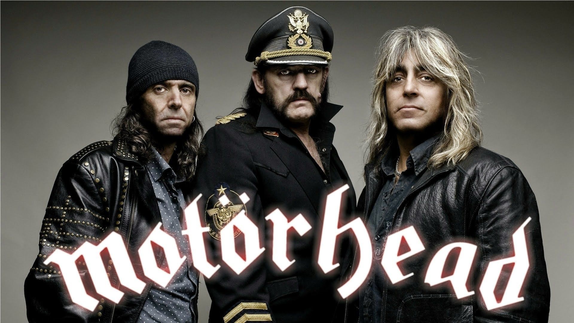 Cubierta de Motörhead: The Wörld Is Ours - Vol 2: Anyplace Crazy As Anywhere Else