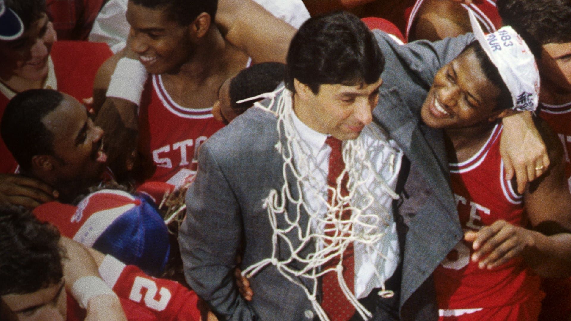 Cubierta de Sobrevive y avanza. La historia de Jim Valvano