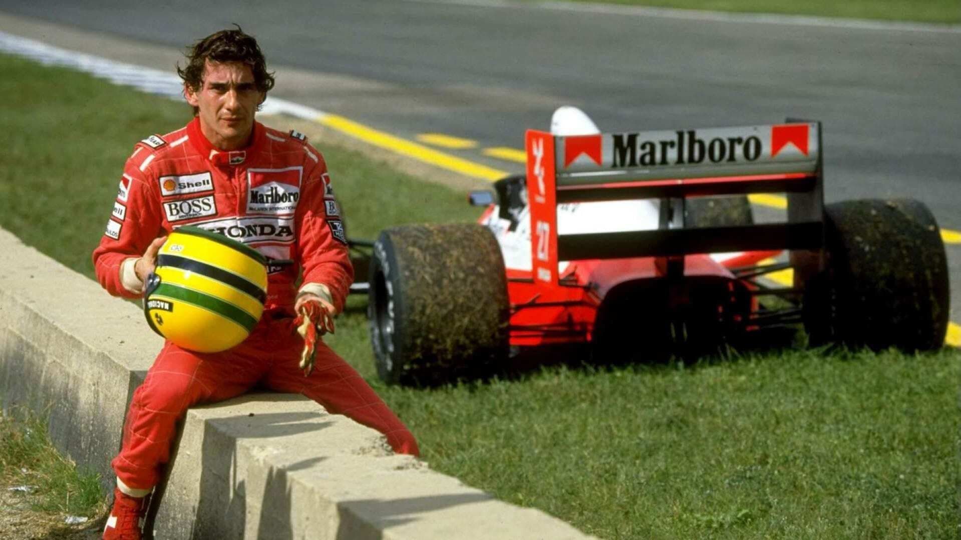 Cubierta de Ayrton Senna