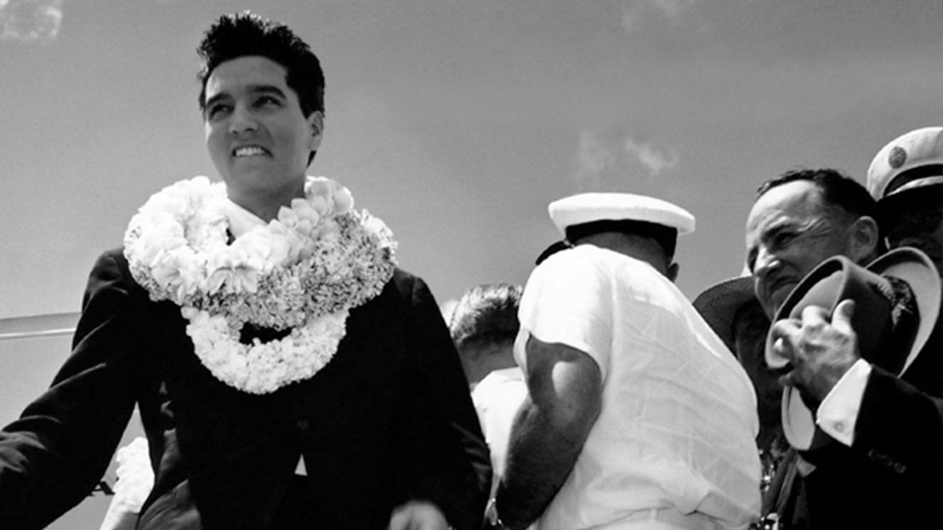 Cubierta de Elvis and the USS Arizona