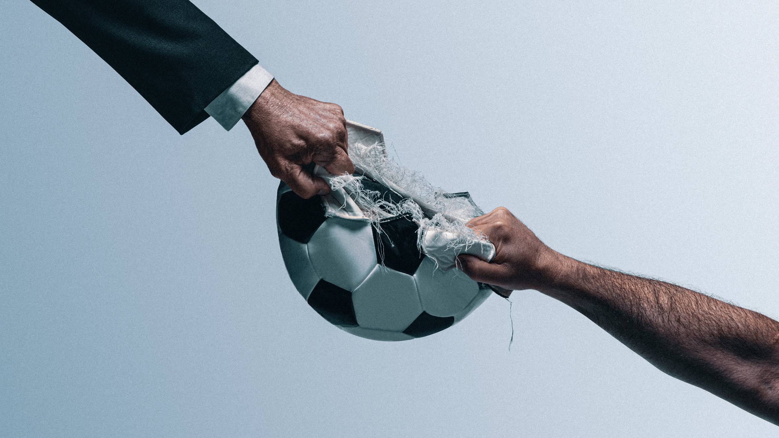 Cubierta de La Superliga: Guerra por el fútbol