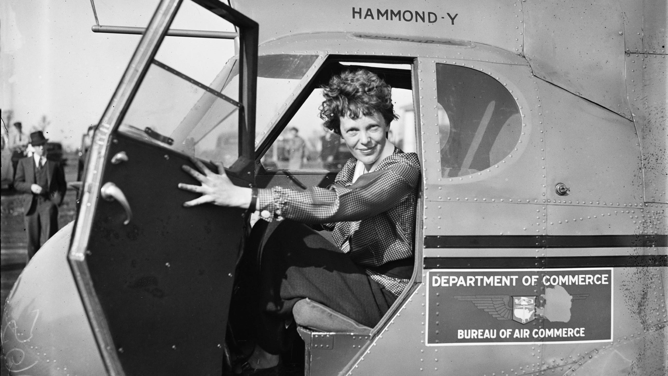 Cubierta de Expedición Amelia Earhart
