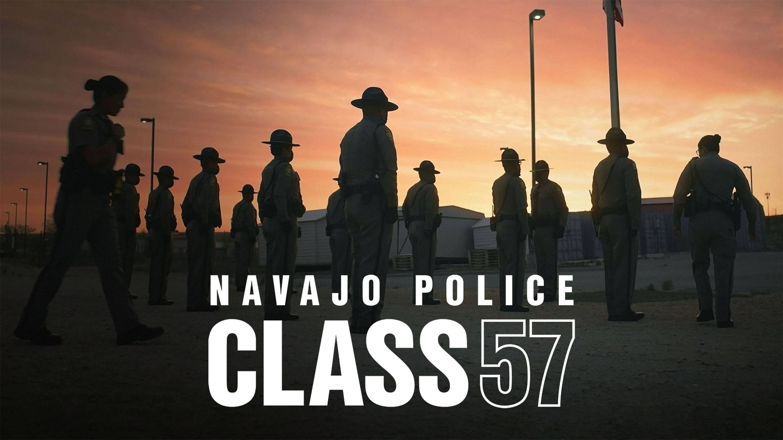 Cubierta de Policía de la Nación Navajo: Promoción 57