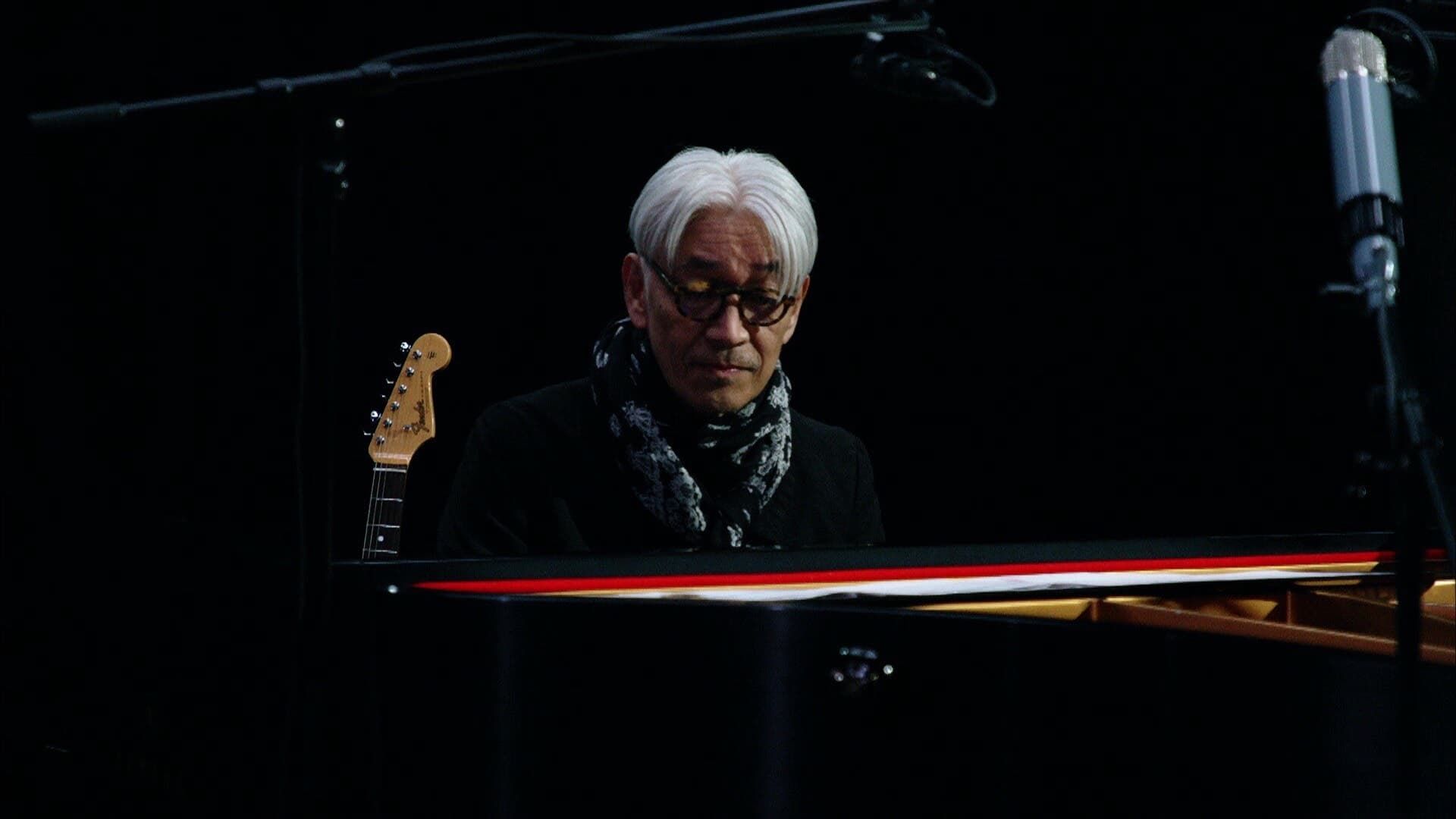 Cubierta de Ryuichi Sakamoto: Playing the Piano for the Isolated