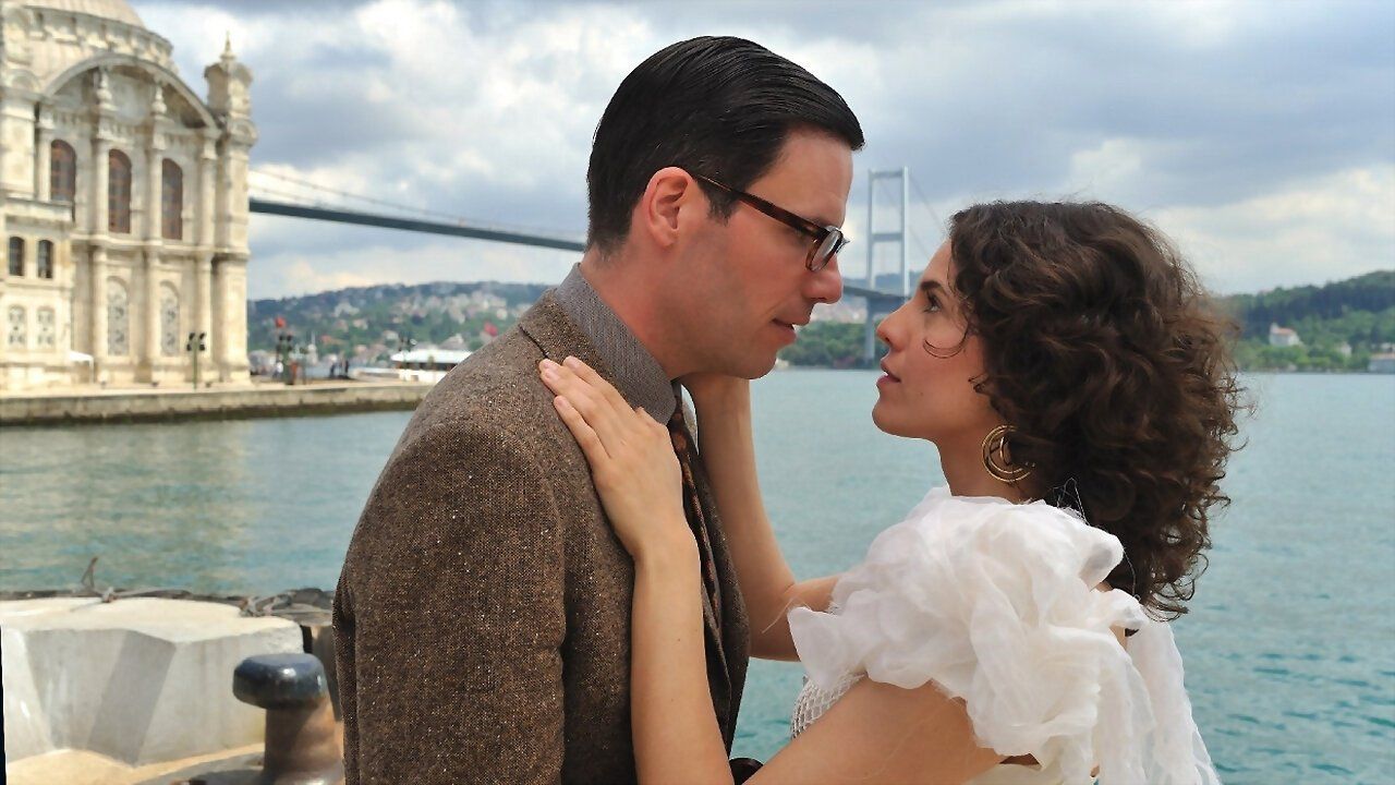 Cubierta de Beso de amor en el Bósforo