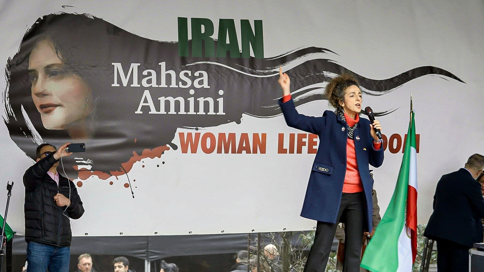 Cubierta de Mujer, vida, libertad: revolución en Irán