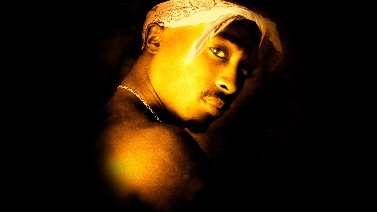 Cubierta de Tupac: Resurrection