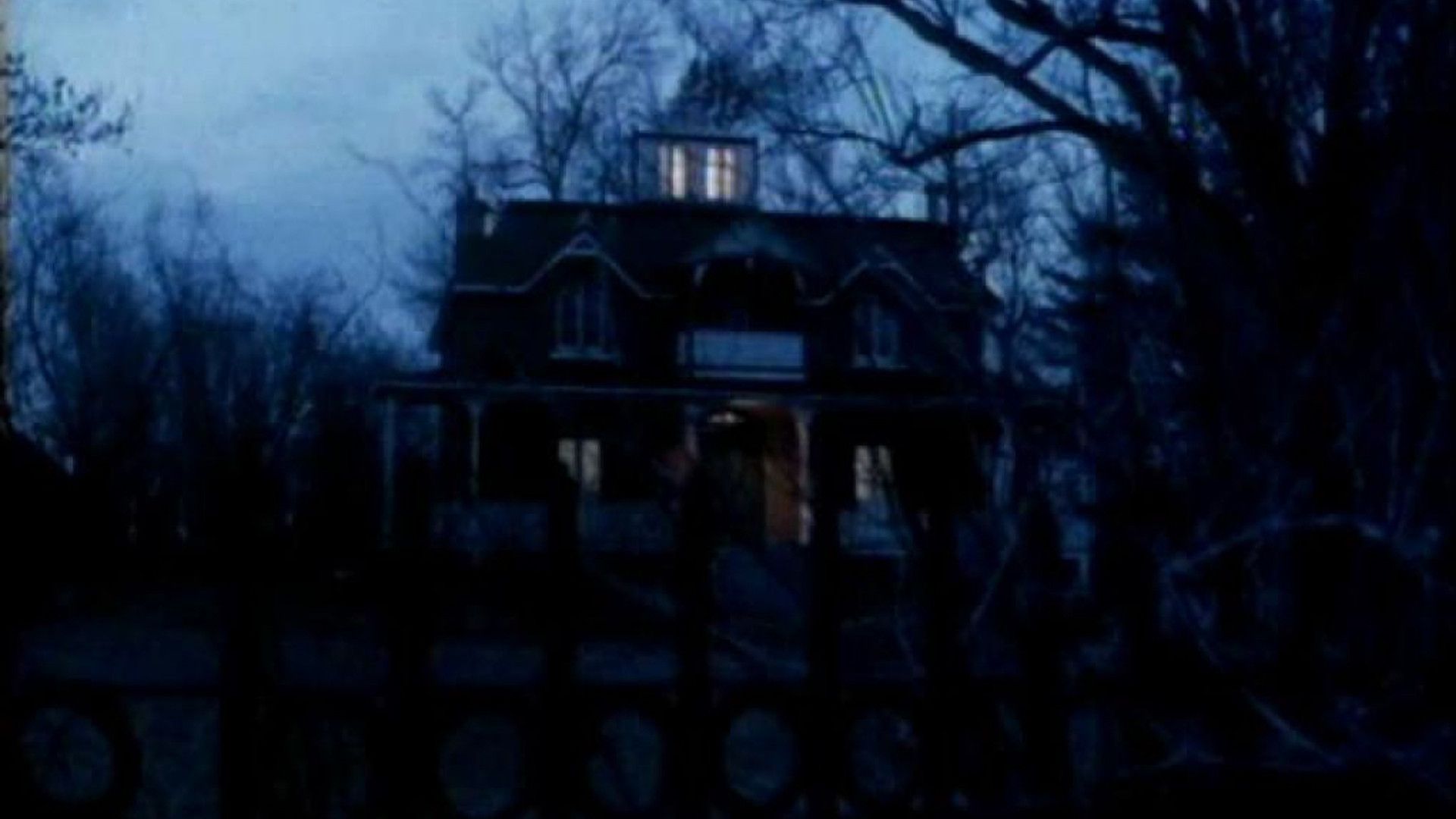 Cubierta de Amityville 5: La maldición de Amityville