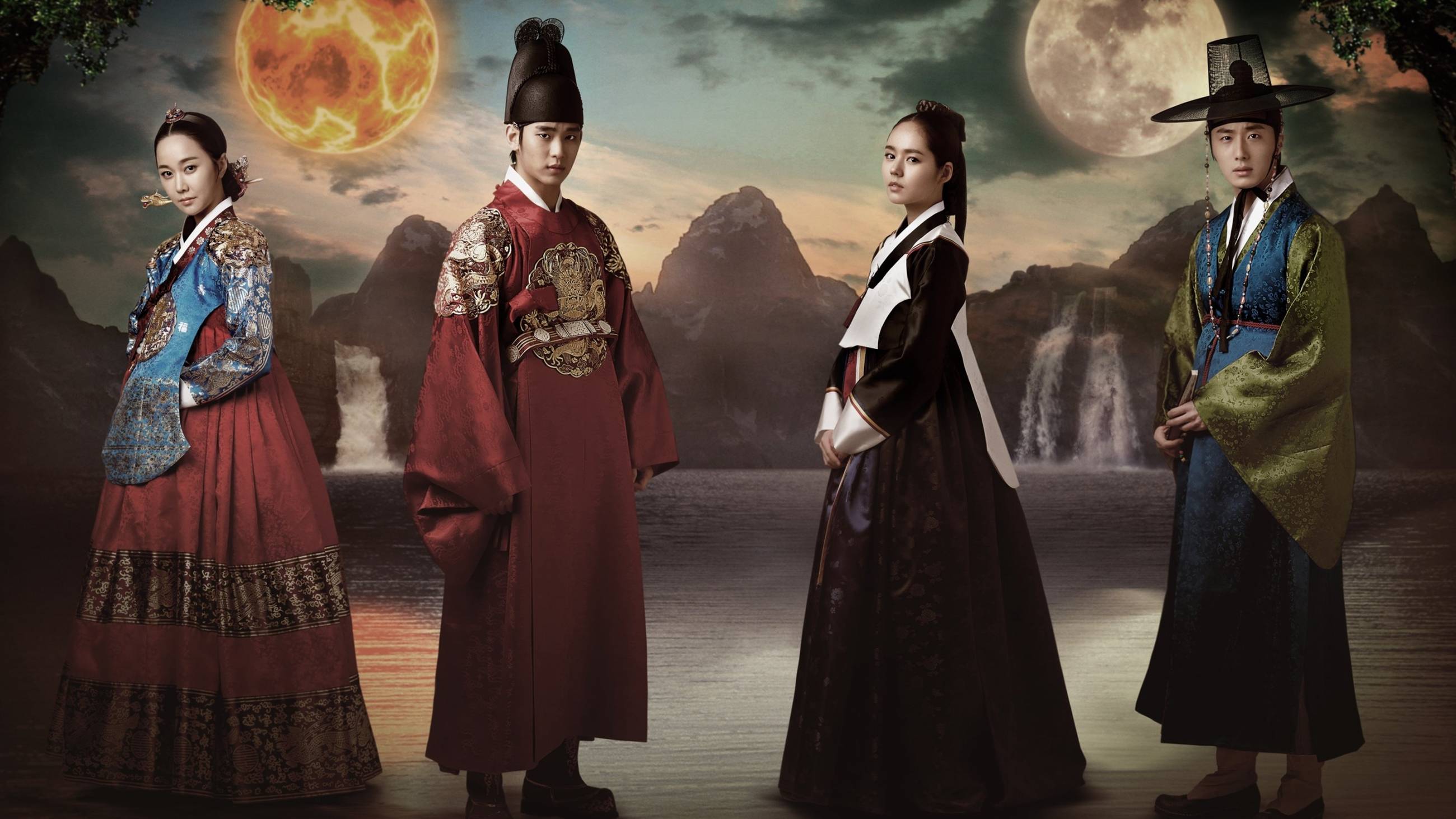 Cubierta de The Moon Embracing The Sun