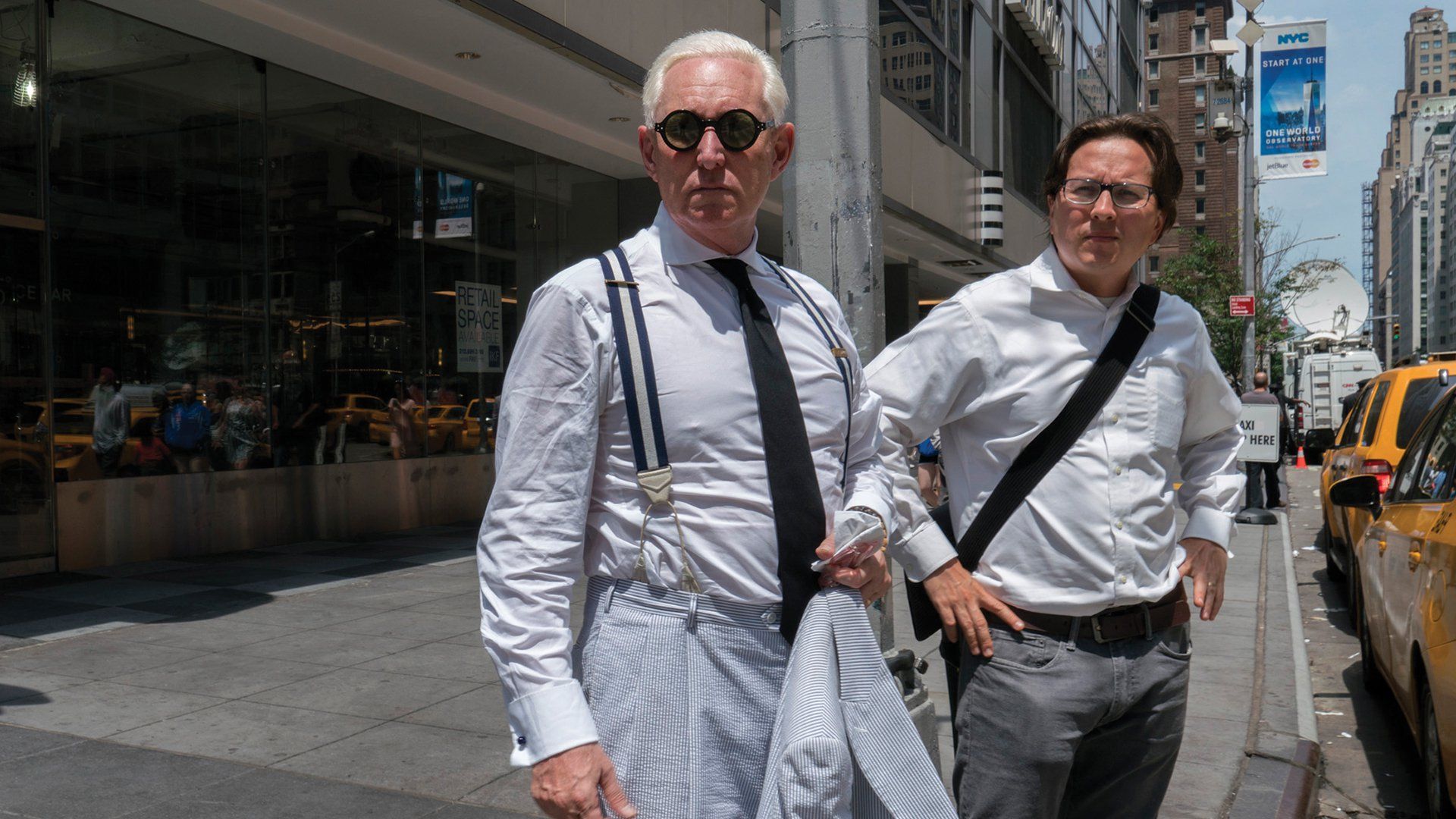 Cubierta de Pásame con Roger Stone